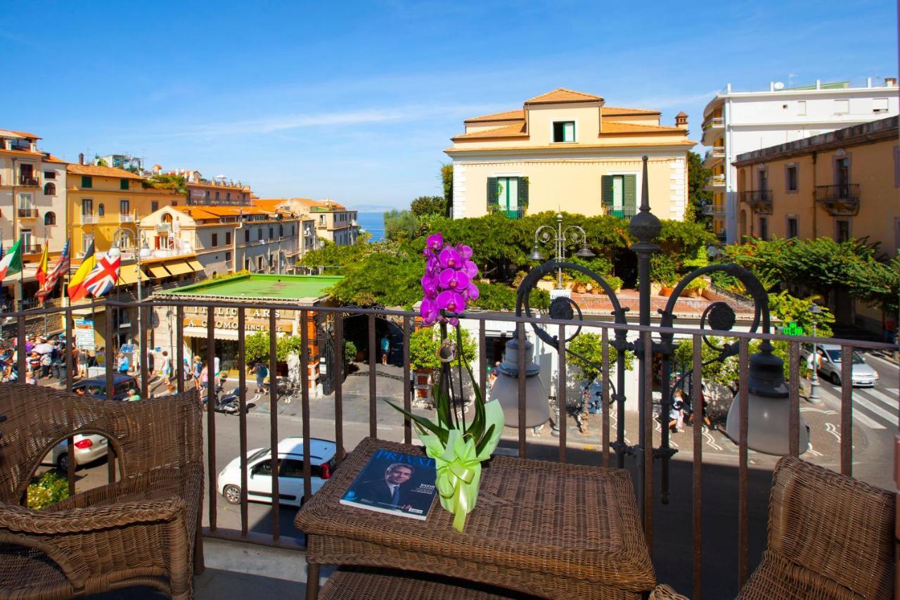 Piazza Tasso B&B Relais Sorrent Exterior foto